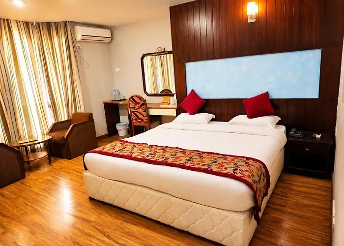 Hotel Woodland 4*