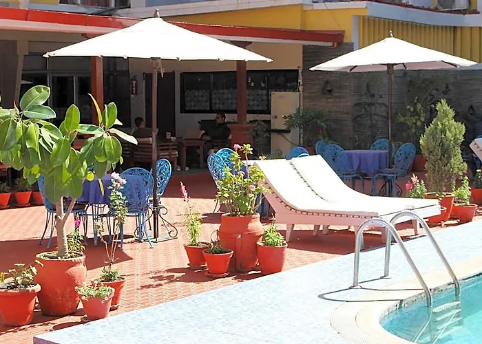 Hotel Woodland